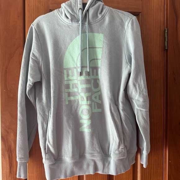 The North Face Tops - The North Face Sweatshirt Hoodie Women’s Med Aqua Mint Cotton Blend Logo Pocket